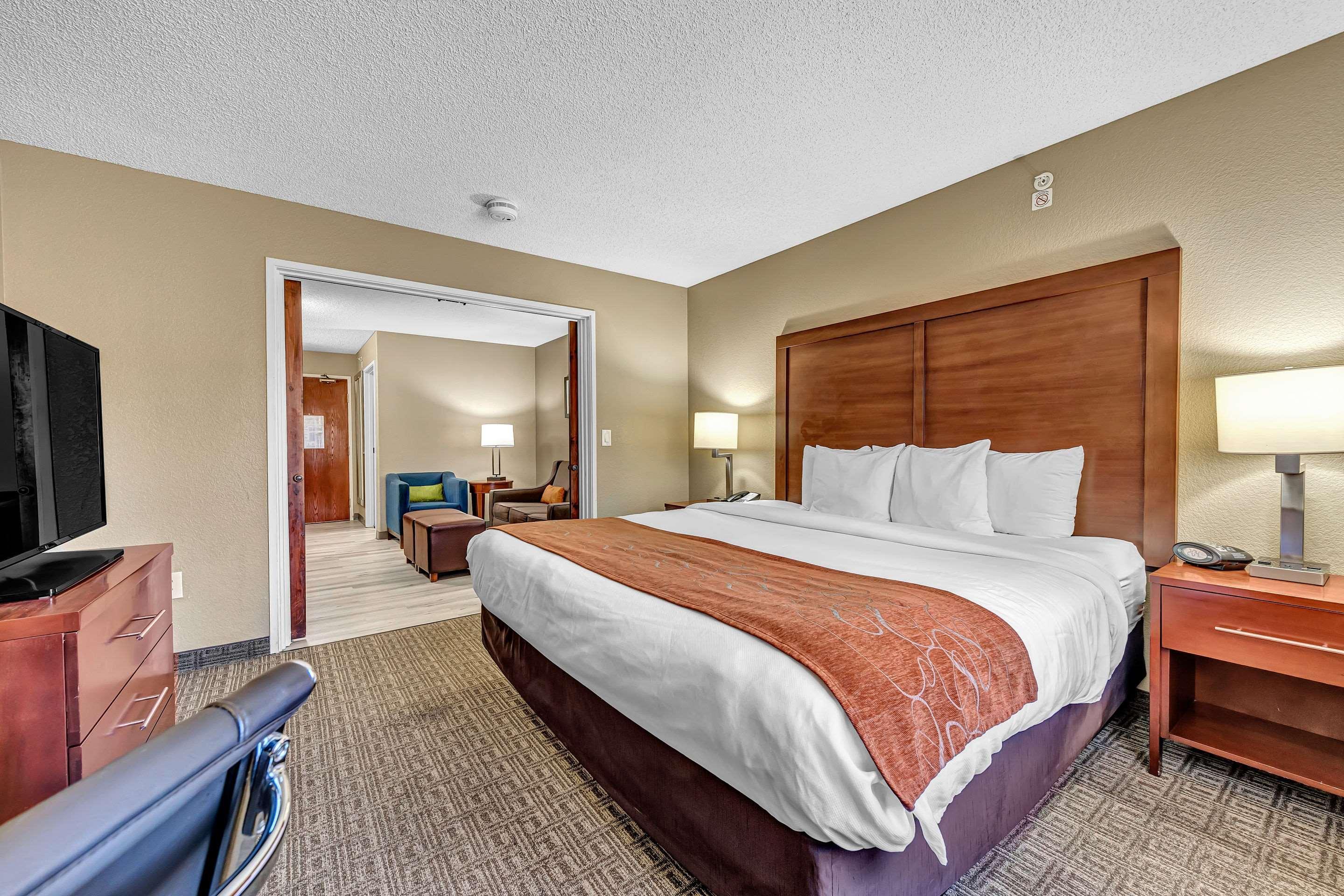 Comfort Suites Lakewood - Denver Eksteriør billede