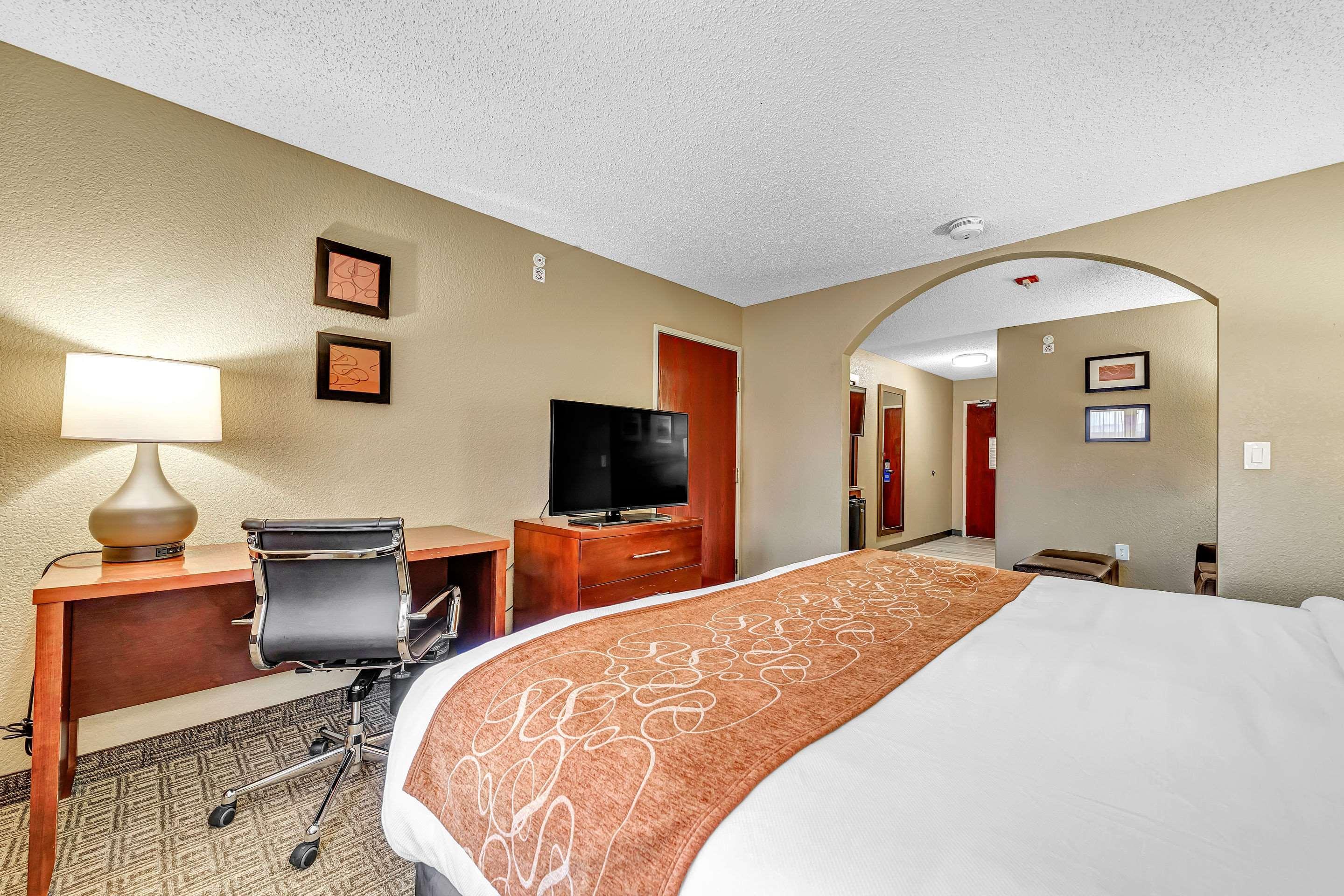 Comfort Suites Lakewood - Denver Eksteriør billede