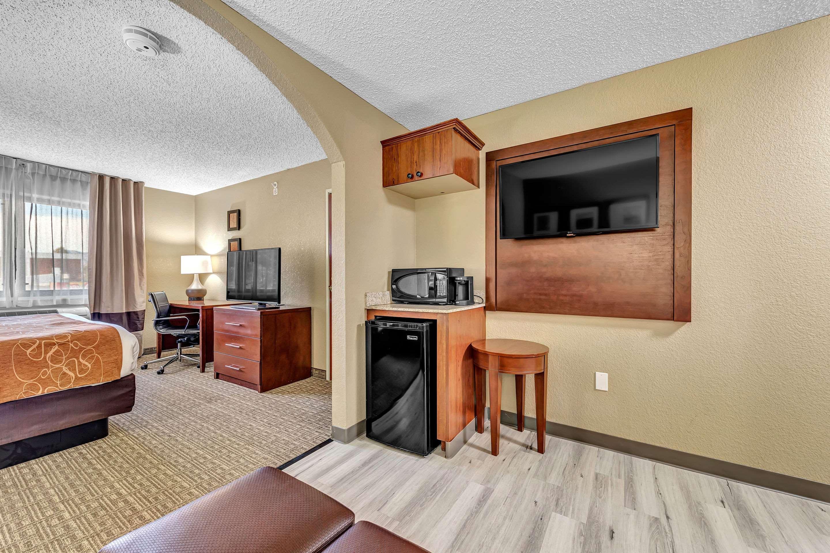 Comfort Suites Lakewood - Denver Eksteriør billede