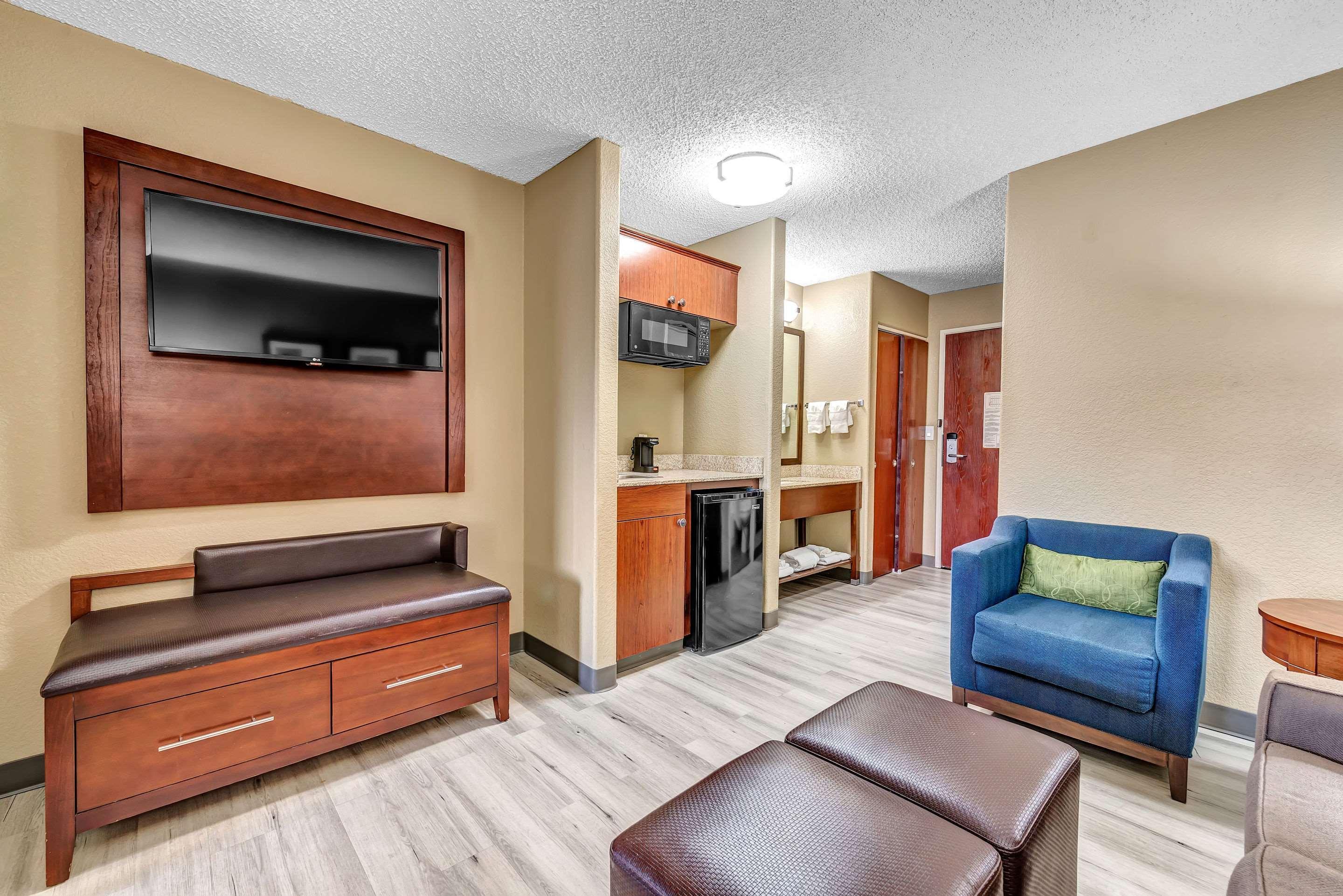 Comfort Suites Lakewood - Denver Eksteriør billede