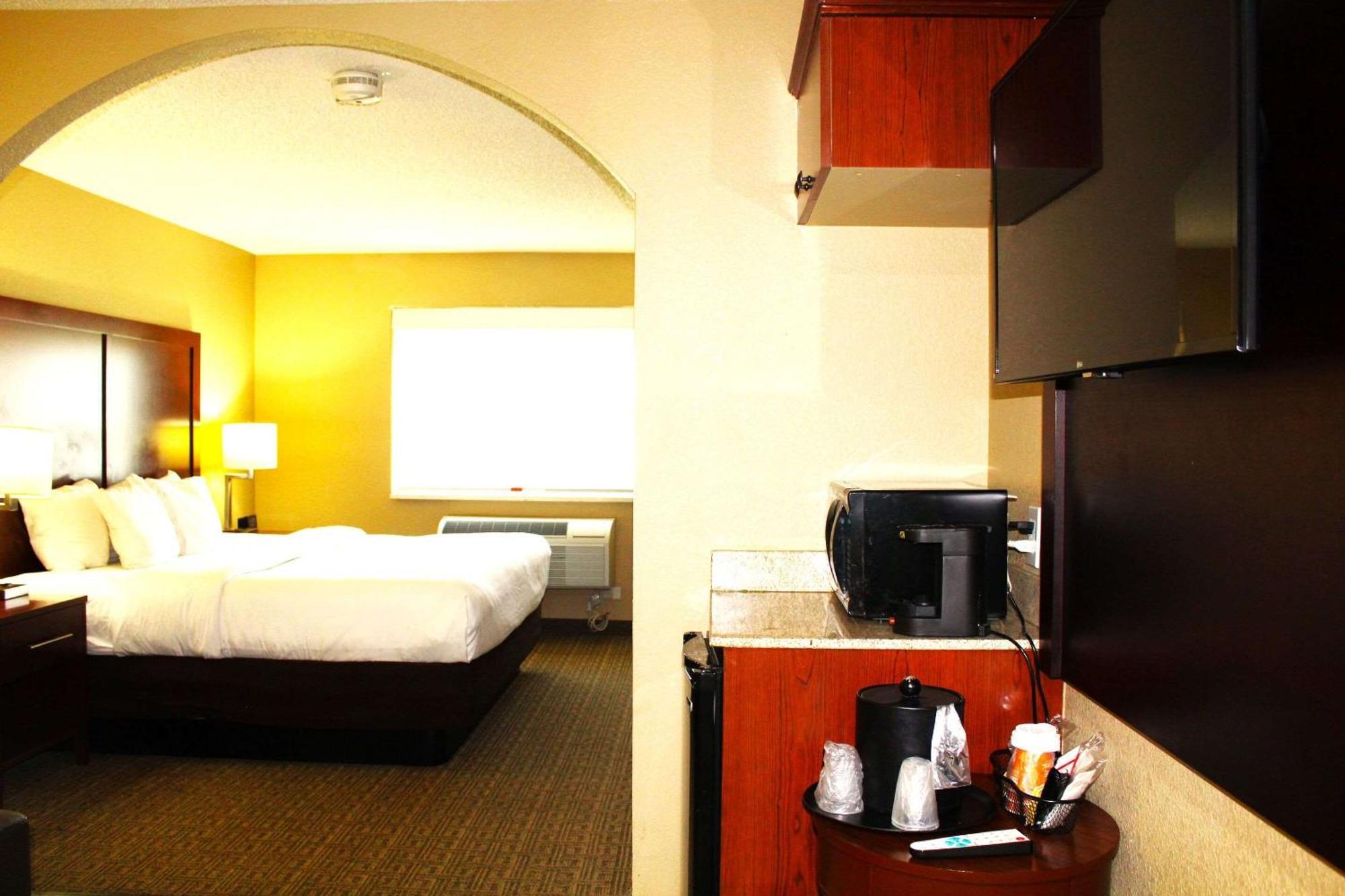 Comfort Suites Lakewood - Denver Eksteriør billede